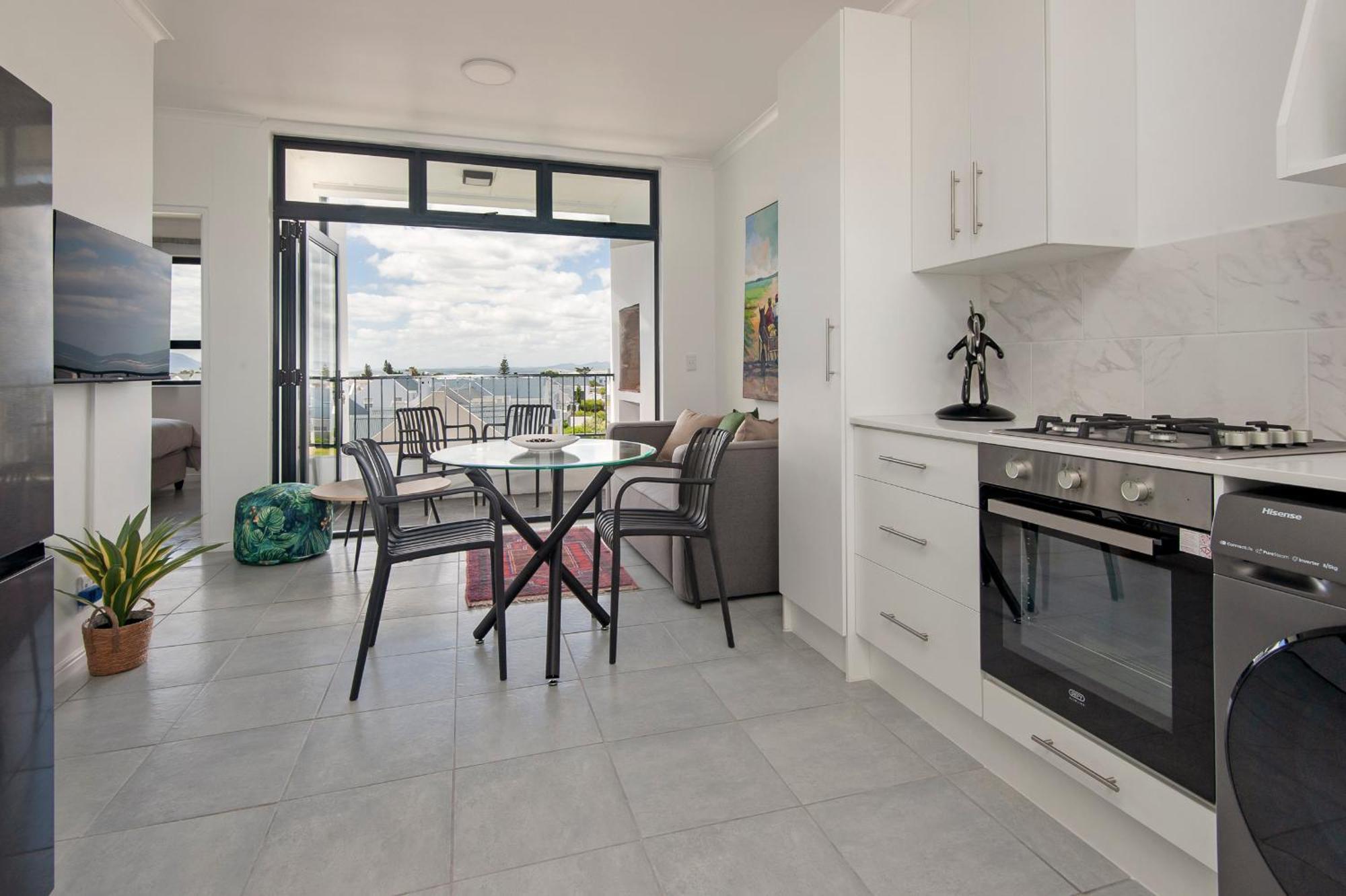 Perlemoen Apartment